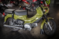 HONDA CROSS Cub 現車在店 !!